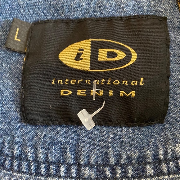 Men's Blue Denim Vest - Picture 7 of 8